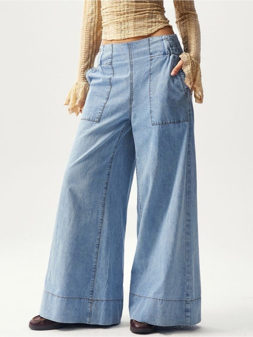SHEIN Light Blue High-Rise Wide Leg Patch Pocket Jeans